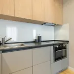 Urban Chic - Two Bedrooms Apartment - City Center - Sienna Street