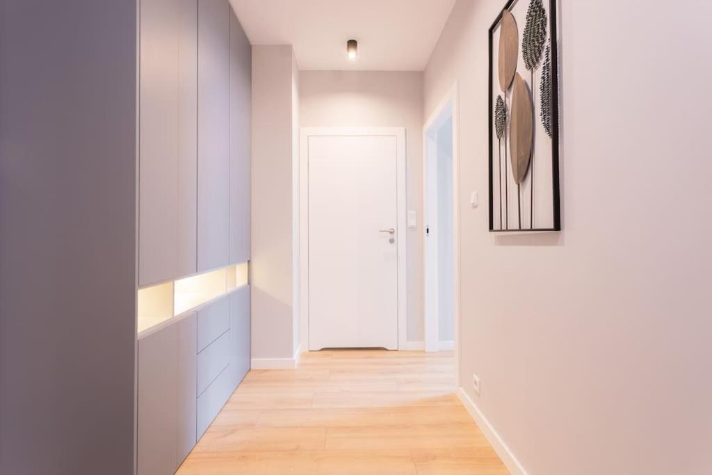 Urban Chic - Two Bedrooms - Center - Sienna Street Apartment Warsaw